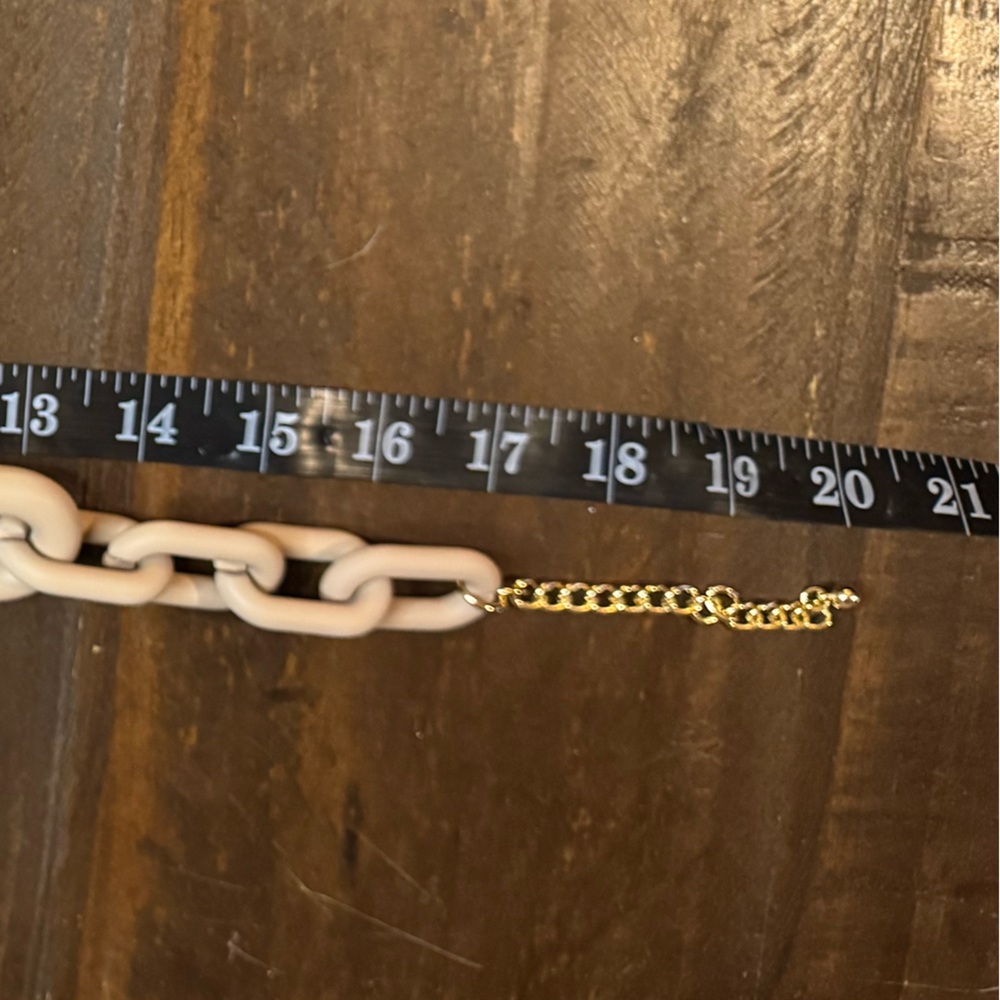 Beige Chunky Chain Necklace by Natasha NWT - Picture 6 of 7